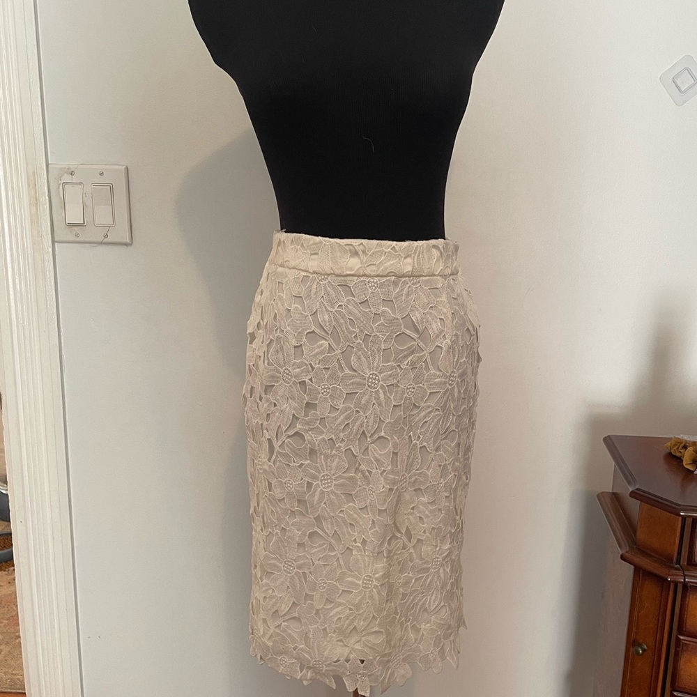Size small Japanese lace Chain Reaction skirt, new with tags.